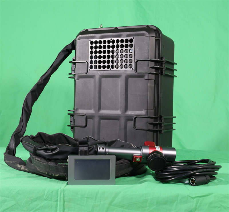 Portable Laser Rust Removal - Przenośna laserowa maszyna czyszcząca typu bagażowego