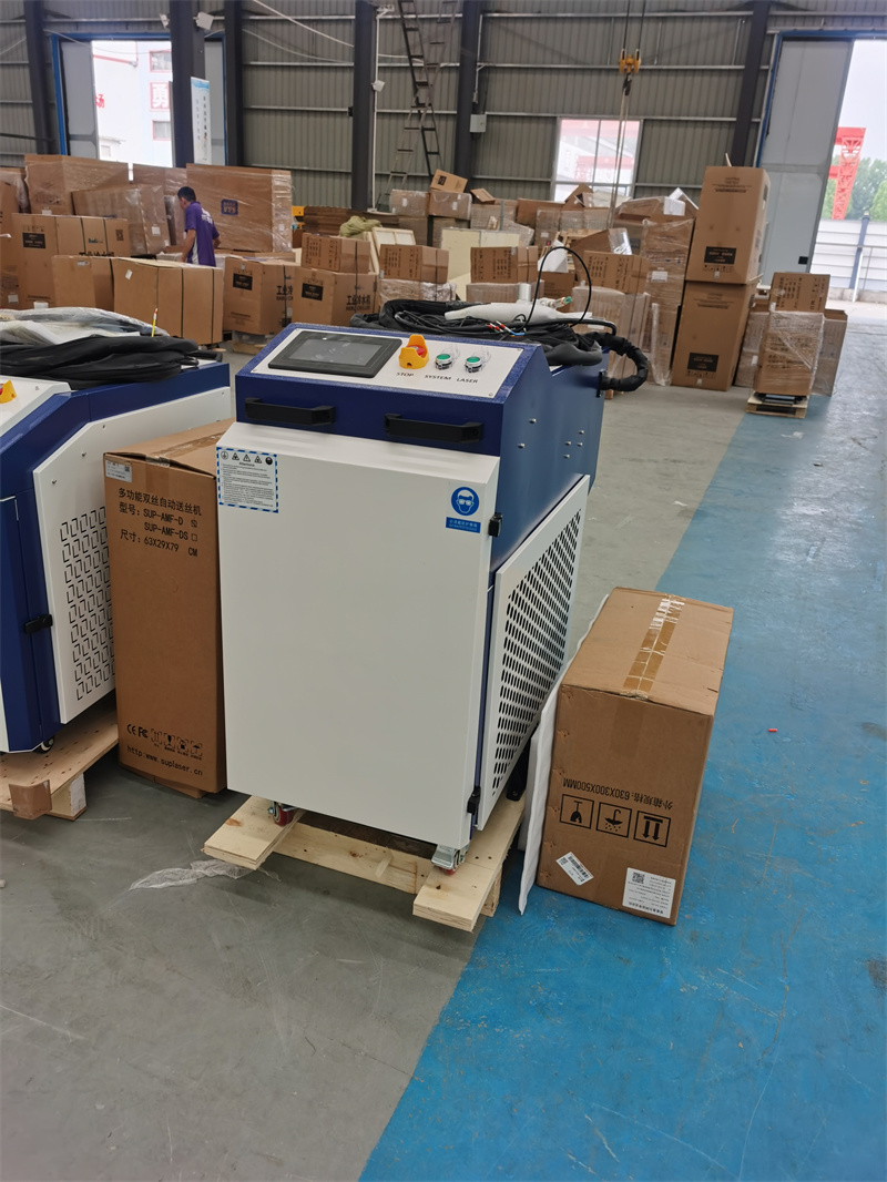 Industrial Laser Removal Machine - Maszyna do czyszczenia laserem o dużej