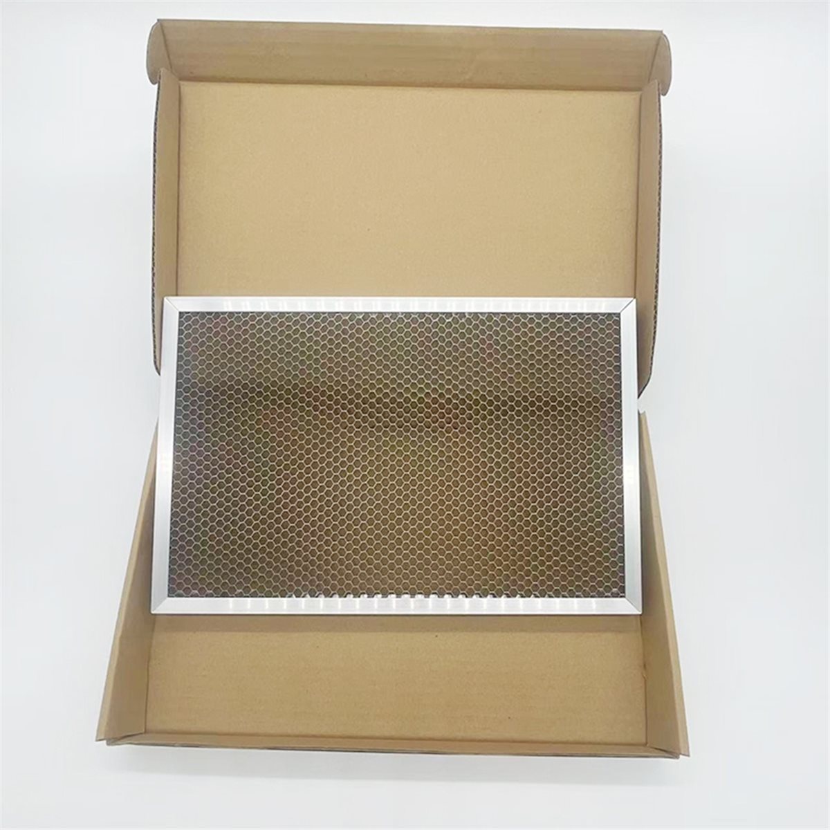 Stół roboczy typu plaster miod – Honeycomb Laser Bed recenzja i cena